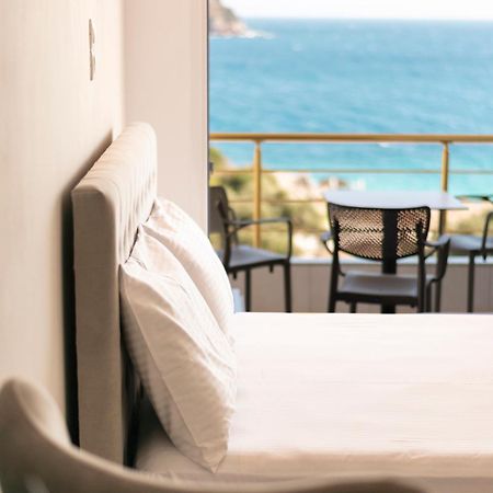 Ionio Rooms Himarë Dış mekan fotoğraf