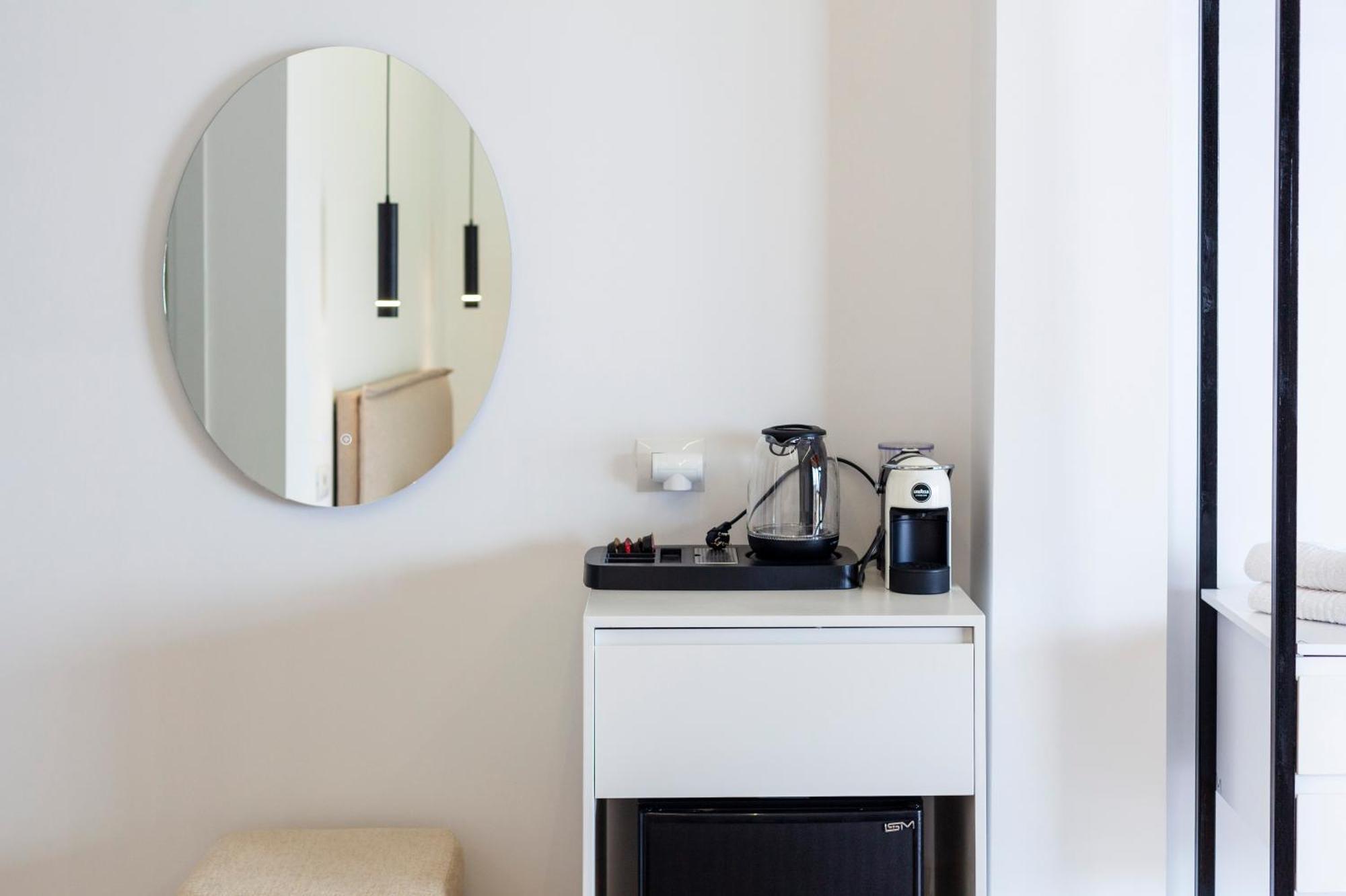 Ionio Rooms Himarë Dış mekan fotoğraf