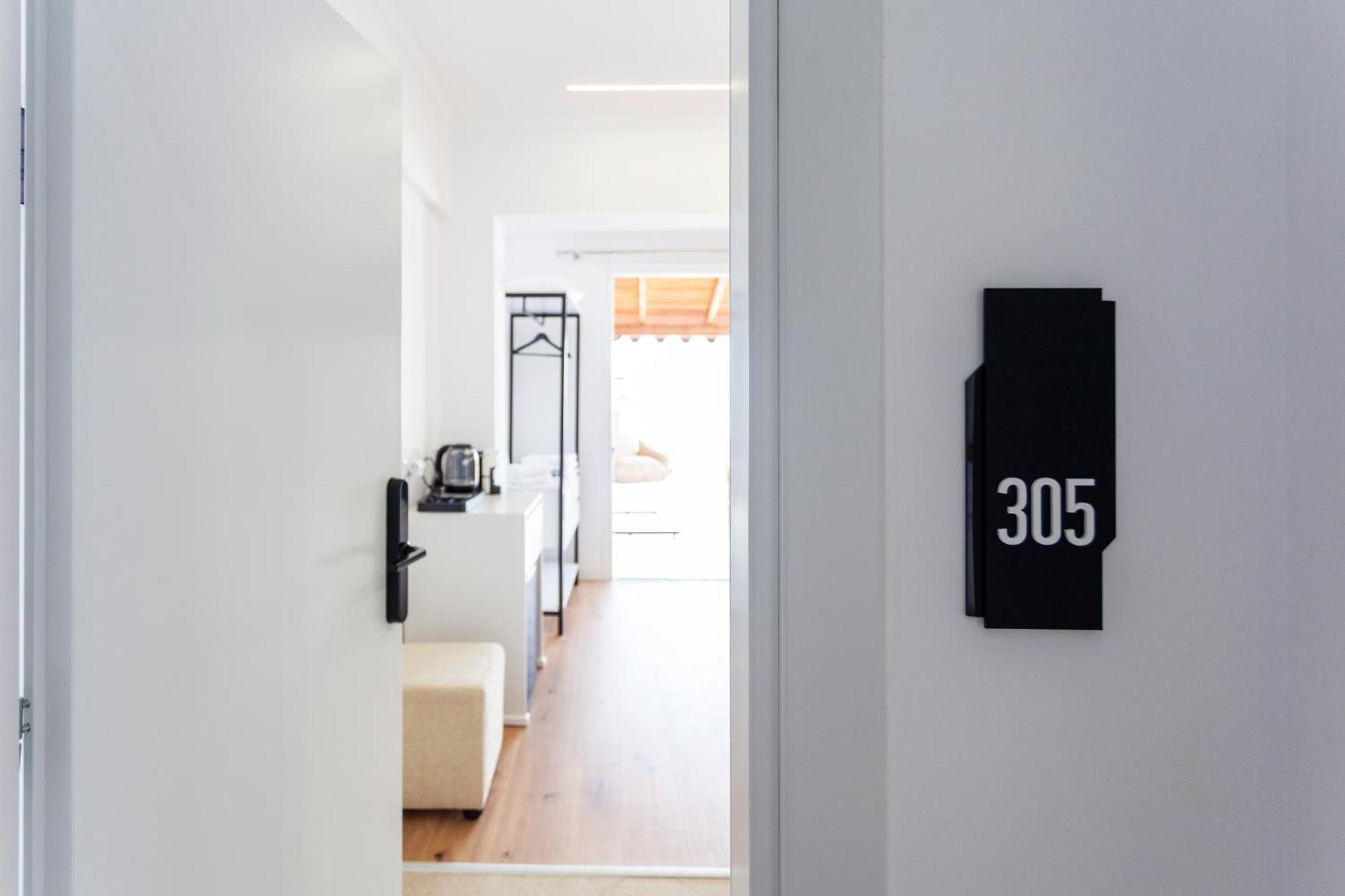 Ionio Rooms Himarë Dış mekan fotoğraf