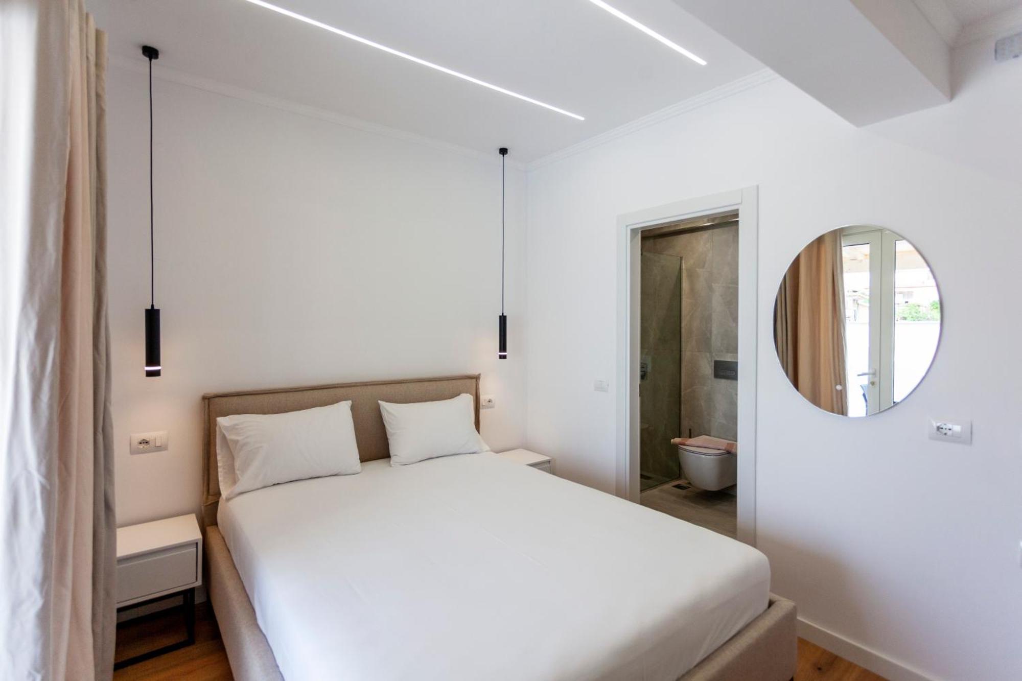Ionio Rooms Himarë Dış mekan fotoğraf
