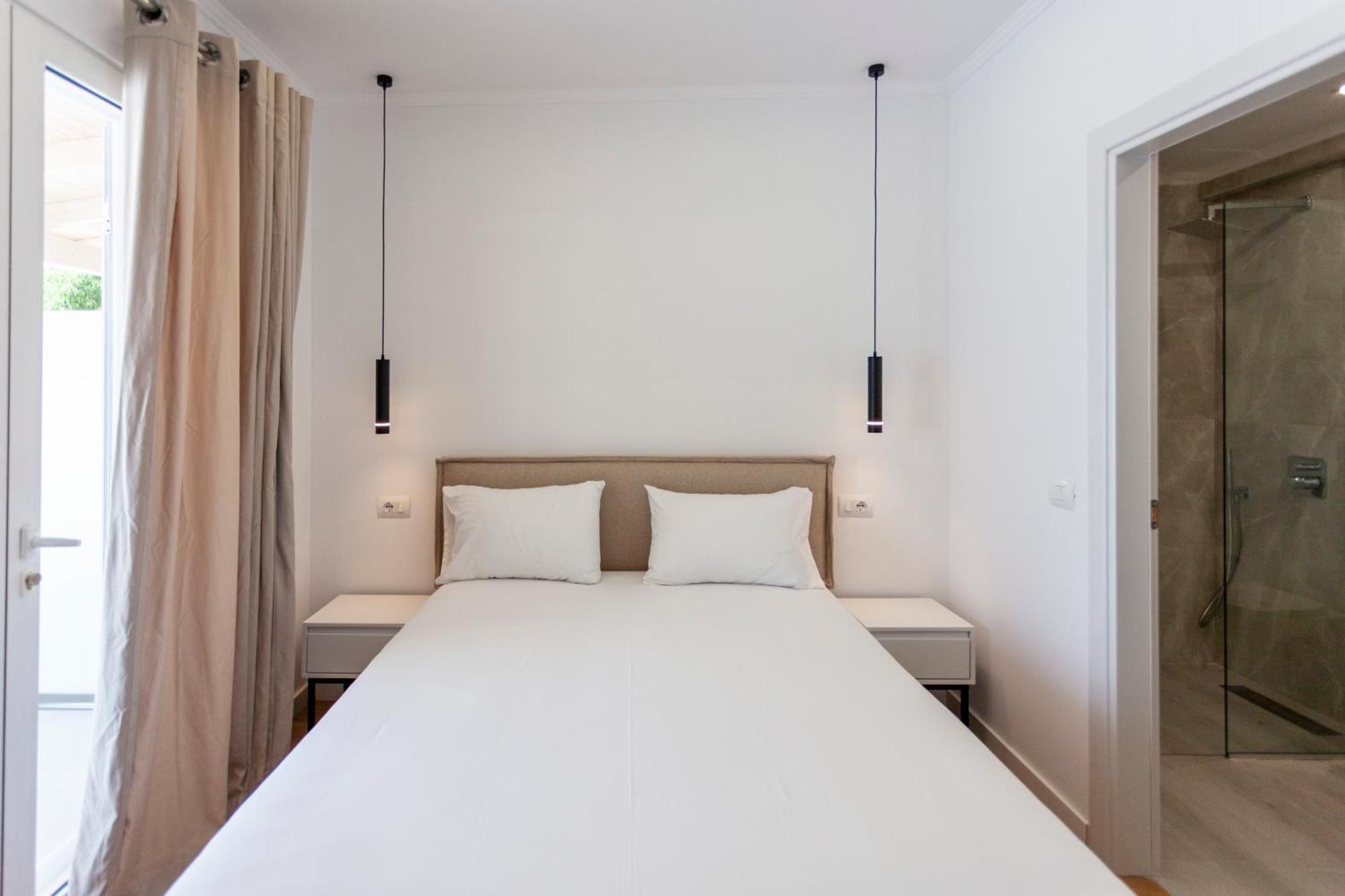 Ionio Rooms Himarë Dış mekan fotoğraf