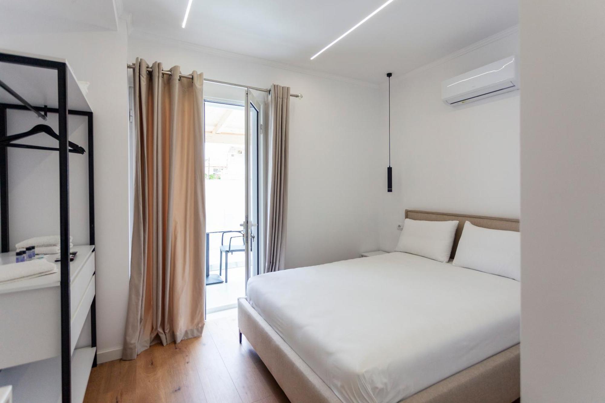 Ionio Rooms Himarë Dış mekan fotoğraf